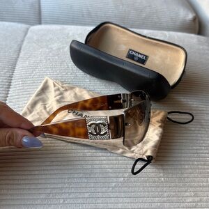 CHANEL Tortoises Diamanté Sunglasses with CC Accent